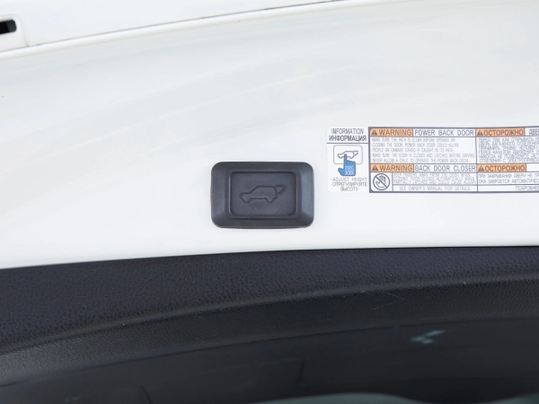 Toyota RAV4, IV (XA40) Рестайлинг фото №22