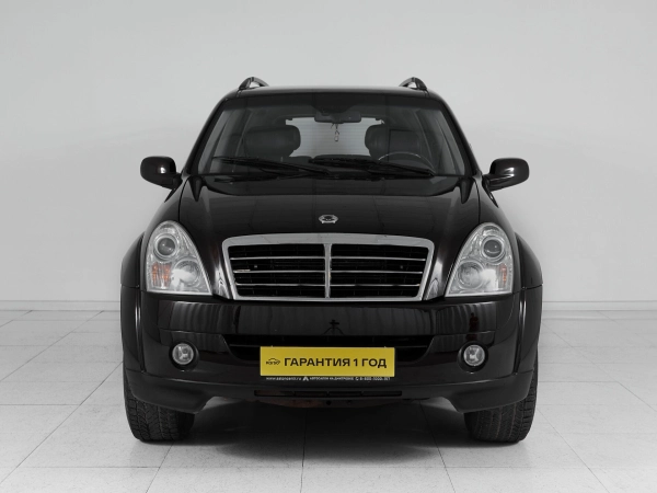 SsangYong Rexton, II фото №2