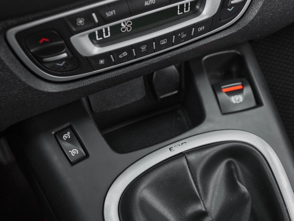 Renault Scenic, IV фото №16