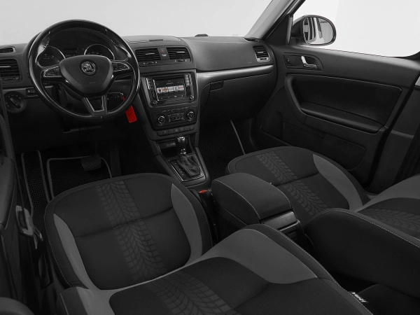 Skoda Yeti, I Рестайлинг фото №8
