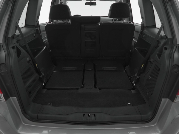 Opel Zafira, B Рестайлинг фото №17