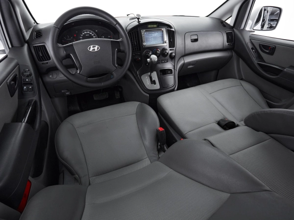 Hyundai Grand Starex, I фото №8