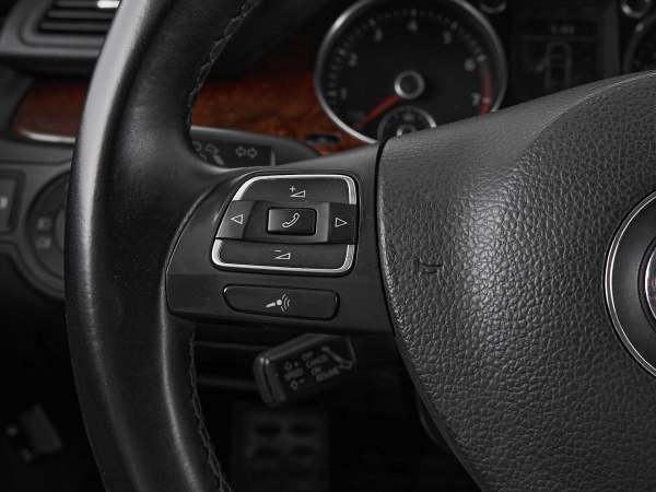 Volkswagen Passat, B6 фото №11
