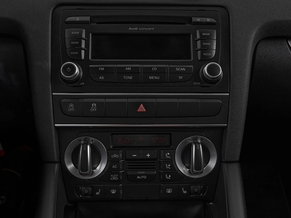 Audi A3, II (8P) Рестайлинг 2 фото №16