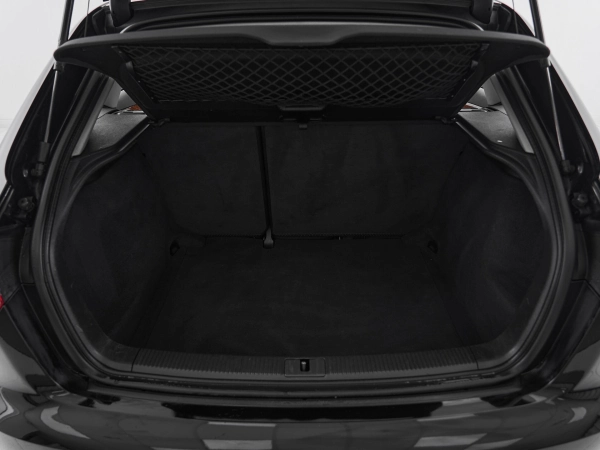 Audi A3, II (8P) Рестайлинг 2 фото №18