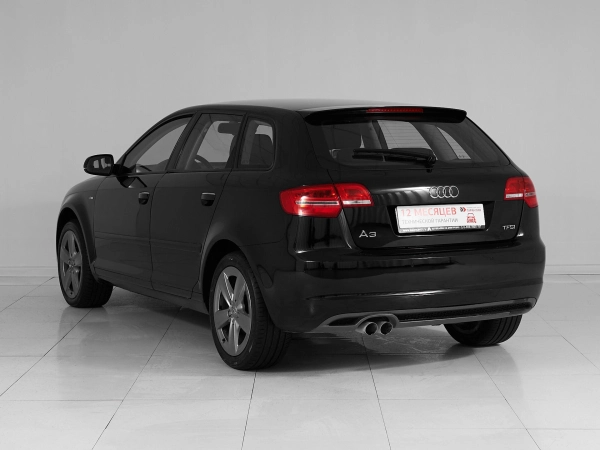 Audi A3, II (8P) Рестайлинг 2 фото №4