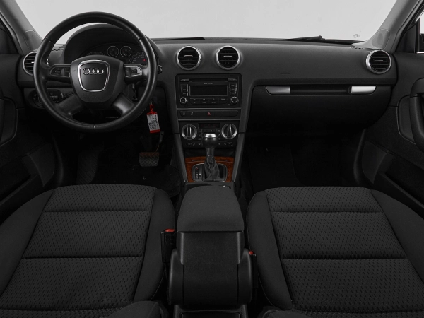Audi A3, II (8P) Рестайлинг 2 фото №8