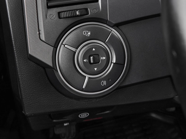 SsangYong Kyron, I Рестайлинг фото №11