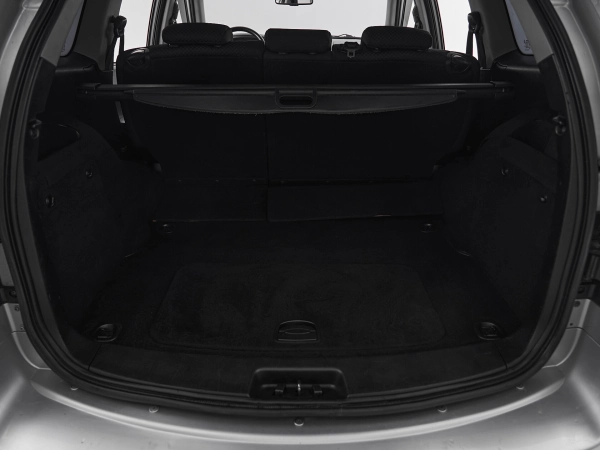 SsangYong Kyron, I Рестайлинг фото №15