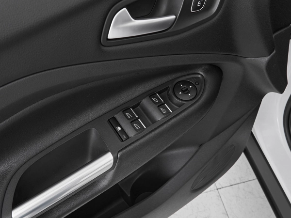 Ford Kuga, II Рестайлинг фото №11