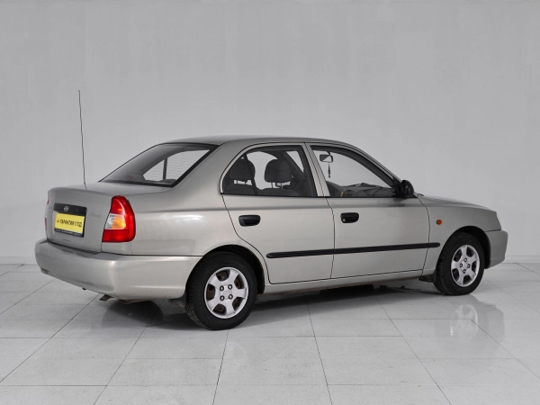 Hyundai Accent, II фото №6