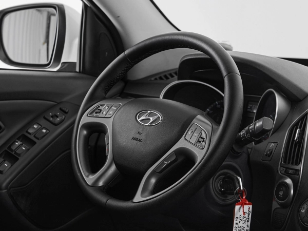 Hyundai ix35, I Рестайлинг фото №10