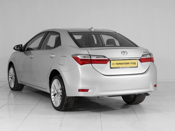 Toyota Corolla, XI (E160, E170, E180) Рестайлинг 1 фото №4