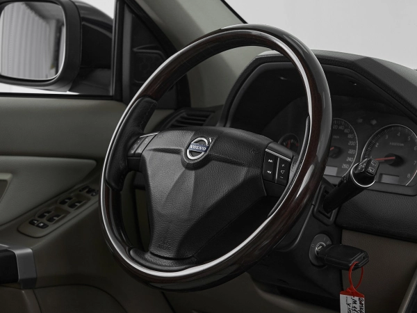 Volvo XC90, I Рестайлинг фото №10