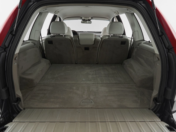 Volvo XC90, I Рестайлинг фото №19