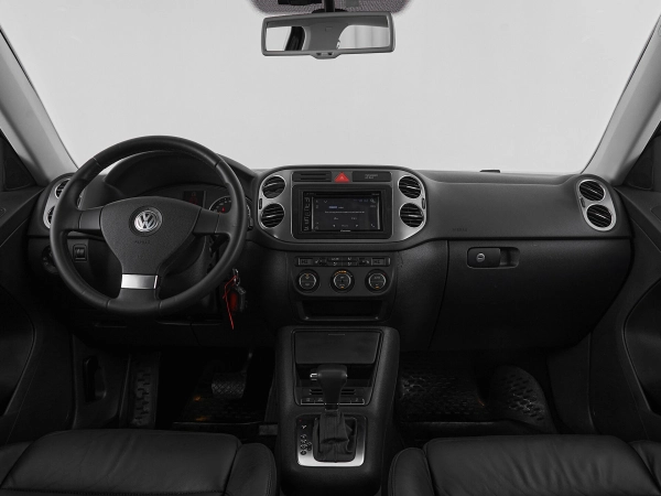 Volkswagen Tiguan, I фото №8