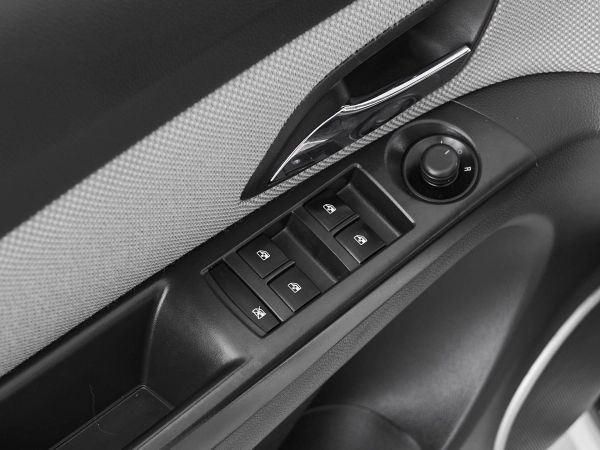 Chevrolet Cruze, I фото №12