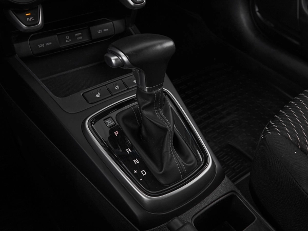 Kia Rio, IV фото №18