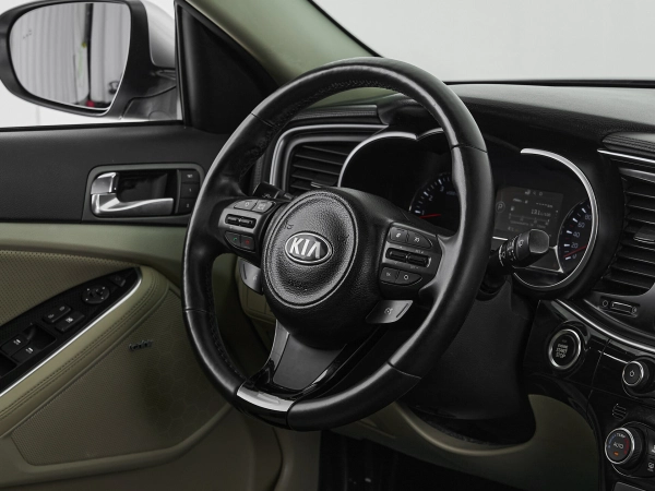 Kia Optima, III Рестайлинг фото №10