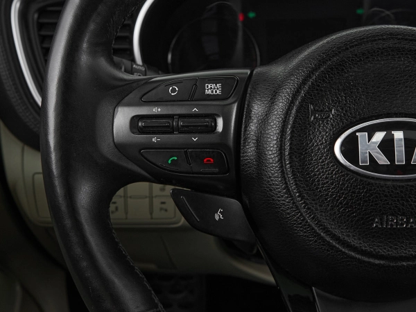 Kia Optima, III Рестайлинг фото №11