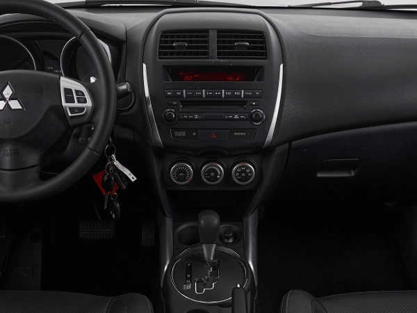 Mitsubishi ASX, I фото №15
