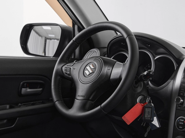Suzuki Grand Vitara, II Рестайлинг фото №10
