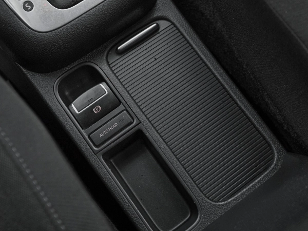 Volkswagen Tiguan, I Рестайлинг фото №16