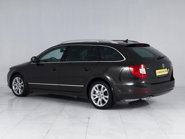 Skoda Superb, II фото №4