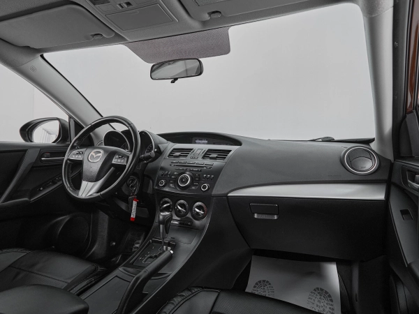 Mazda 3, II (BL) Рестайлинг фото №9