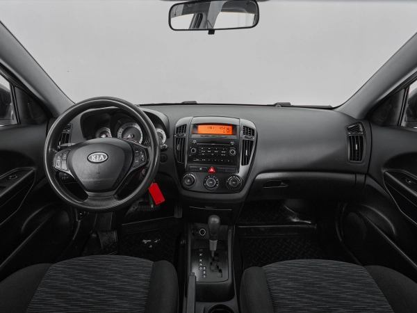 Kia Ceed, I фото №8