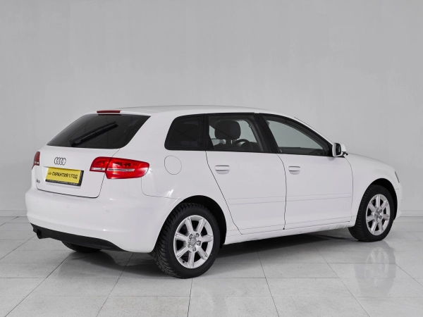 Audi A3, II (8P) Рестайлинг 2 фото №3