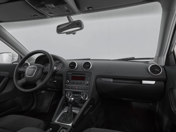 Audi A3, II (8P) Рестайлинг 2 фото №9