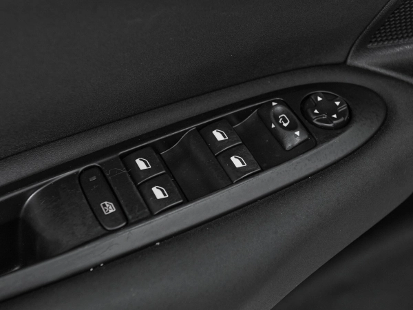 Citroen C4, II фото №12