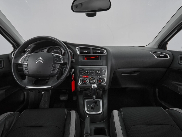 Citroen C4, II фото №8