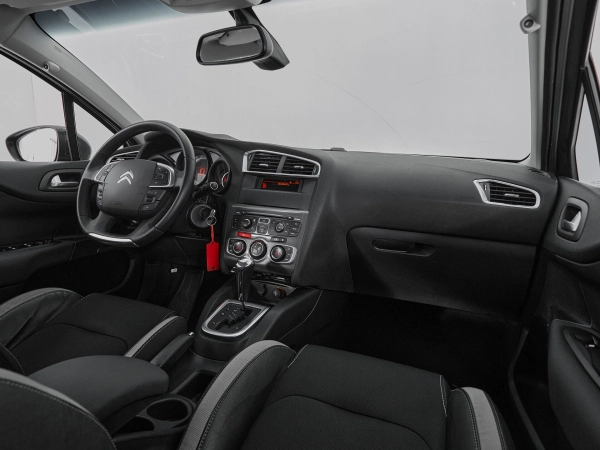 Citroen C4, II фото №9