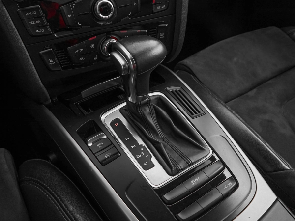 Audi A4, IV (B8) Рестайлинг фото №18