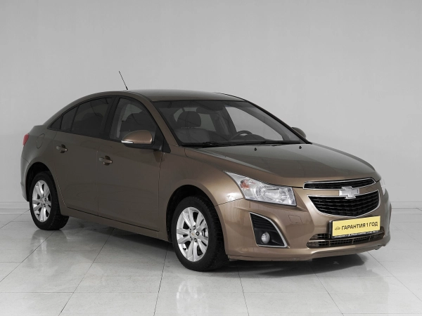 Chevrolet Cruze, I Рестайлинг фото №3