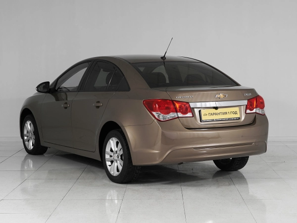 Chevrolet Cruze, I Рестайлинг фото №4