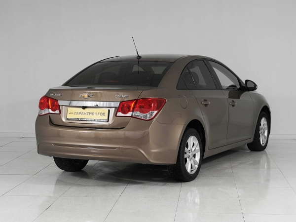 Chevrolet Cruze, I Рестайлинг фото №6