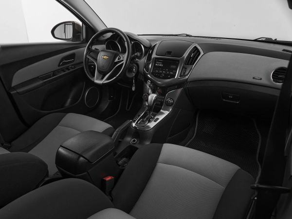 Chevrolet Cruze, I Рестайлинг фото №9