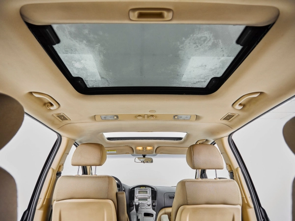 Hyundai Grand Starex, I фото №18