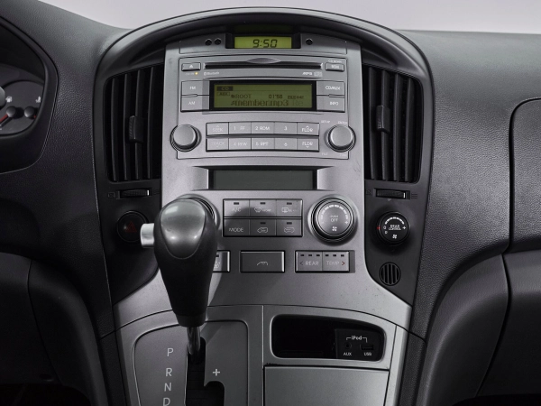 Hyundai Grand Starex, I фото №12