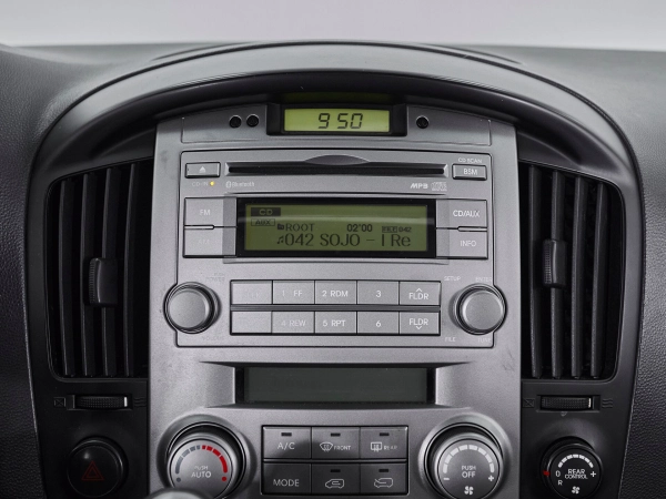 Hyundai Grand Starex, I фото №13