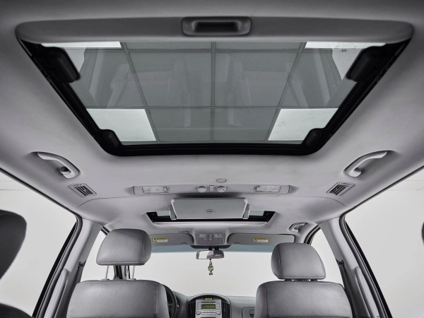 Hyundai Grand Starex, I фото №18