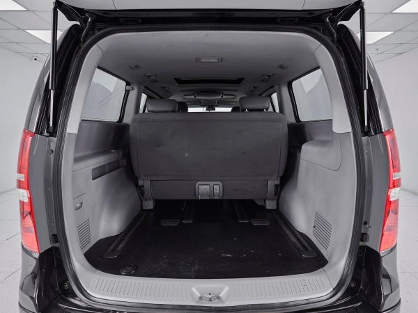 Hyundai Grand Starex, I фото №21