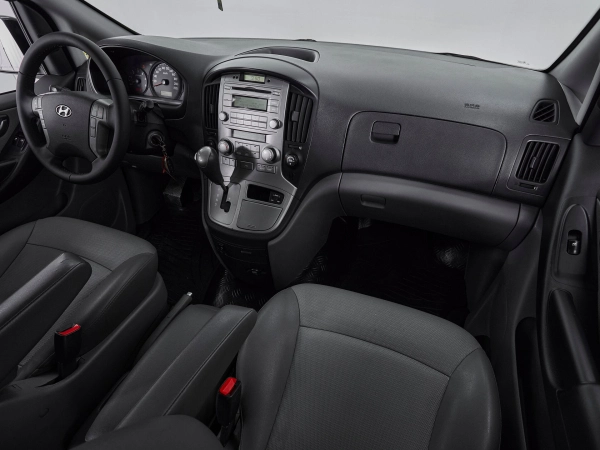 Hyundai Grand Starex, I фото №8