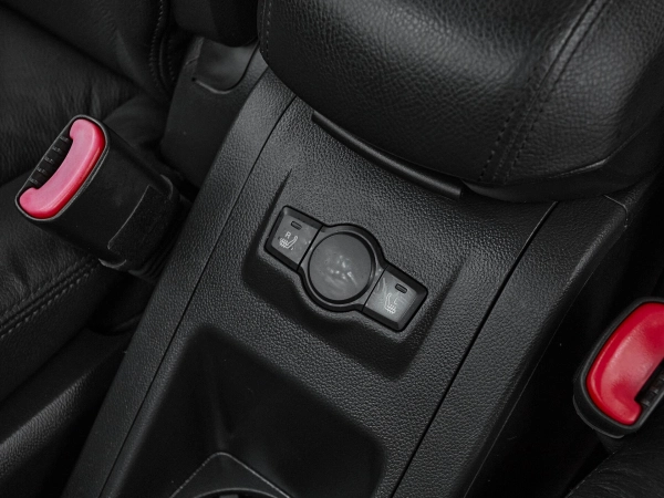 Chevrolet Captiva, I фото №17
