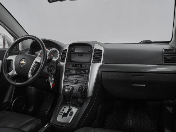 Chevrolet Captiva, I фото №8