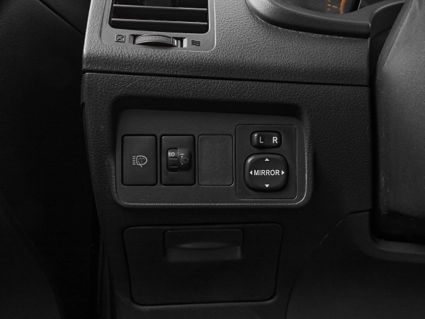 Toyota Corolla, X (E140, E150) фото №12