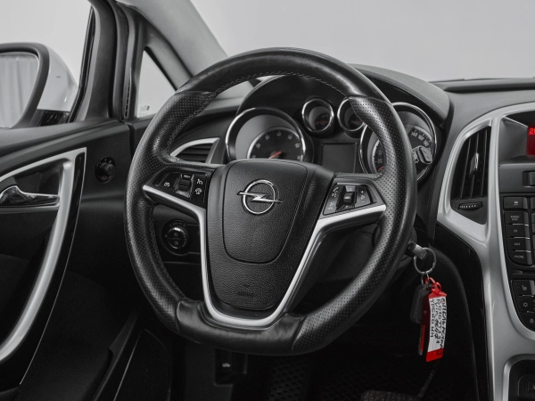 Opel Astra, J Рестайлинг фото №10